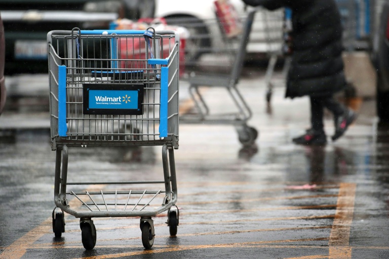 Walmart reports mixed results as gas prices drag on US sales growth