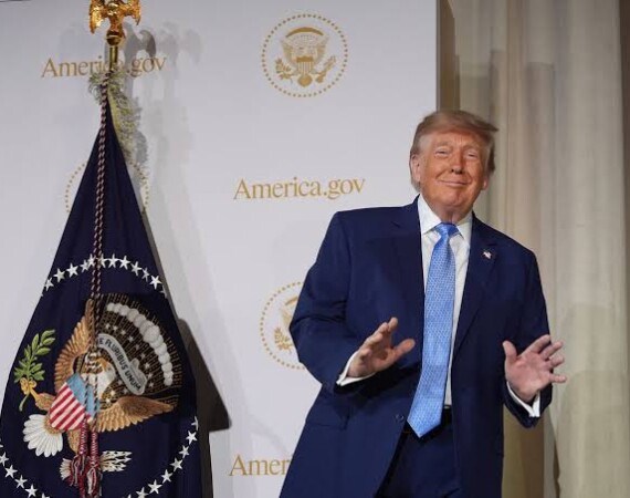 Trump’s New Government AI Avoids Politics but Official Data Keeps Challenging His Claims  